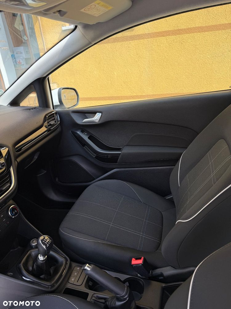 Ford Fiesta 1.0 EcoBoost S&S COOL&CONNECT - 12