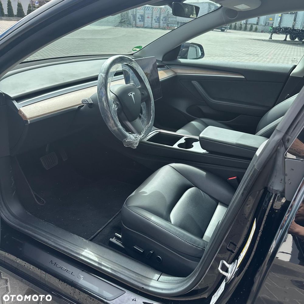 Tesla Model 3 Long Range RWD - 6