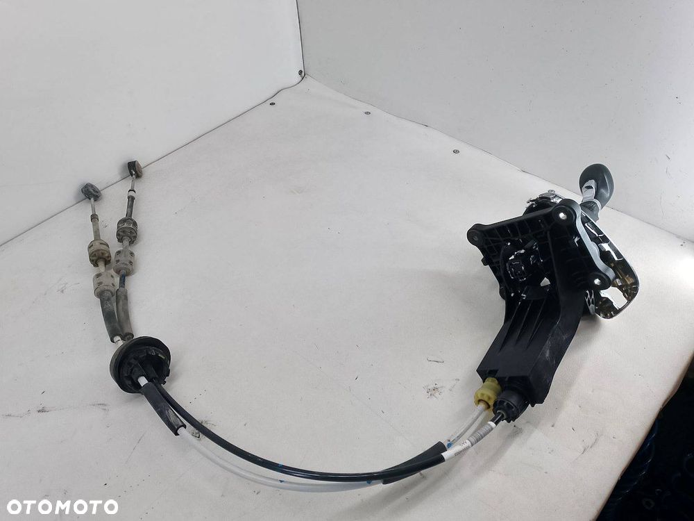 LEWAREK ZMIANY BIEGÓW LINKI OPEL MERIVA B 8126300201 8126300101 1.4 16V - 8