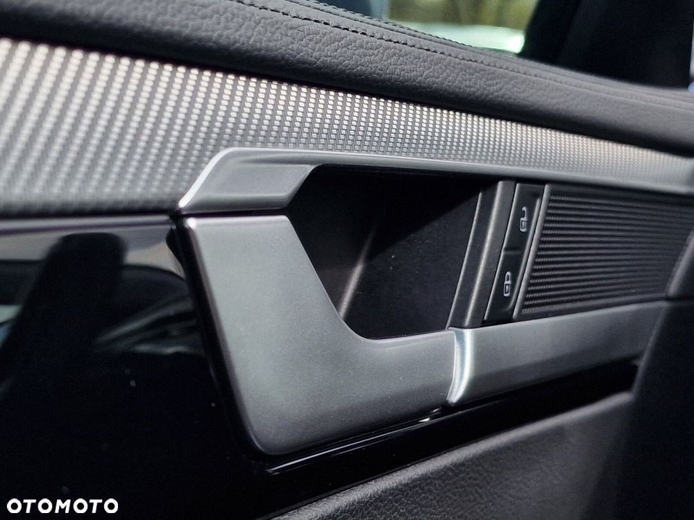 Volkswagen Arteon 2.0 TSI Elegance DSG - 25