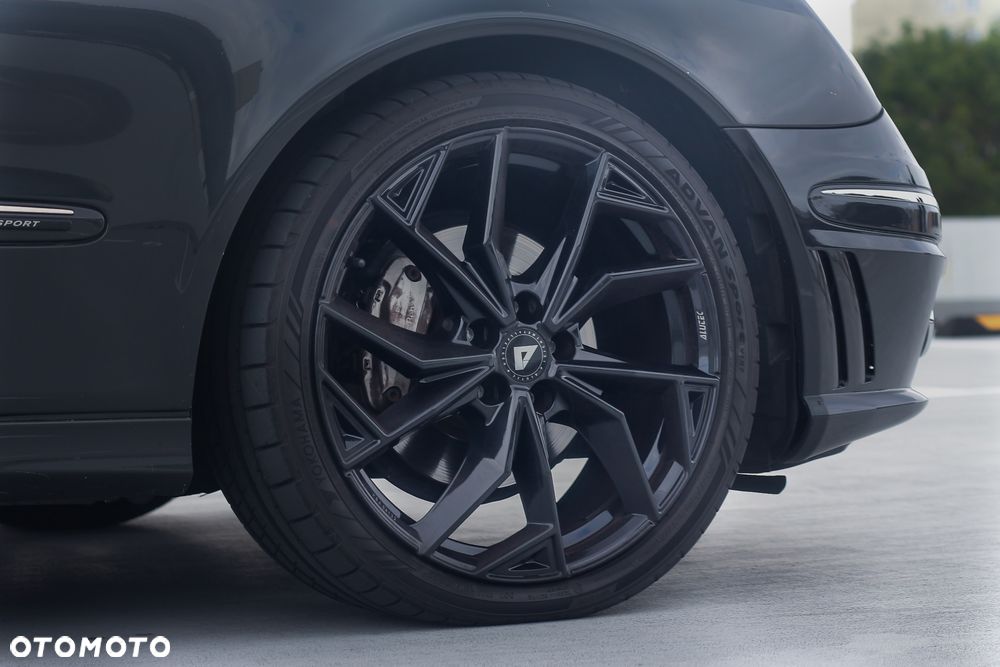Mercedes-Benz Klasa E 500 Avantgarde Sport Edition - 18