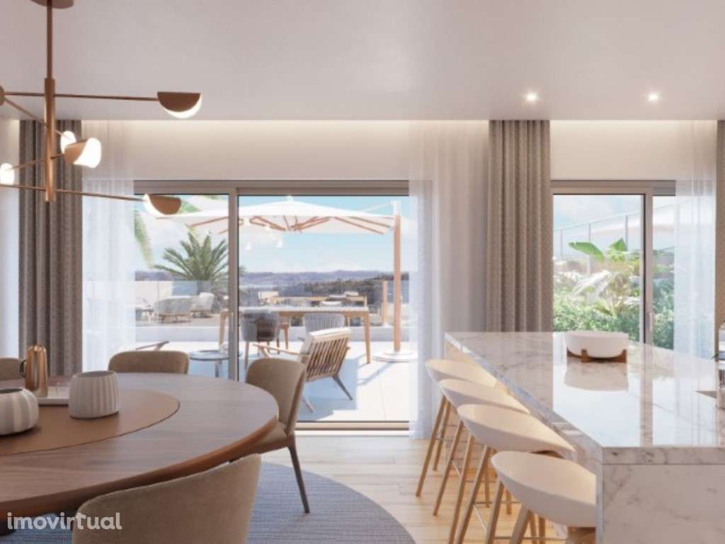 Apartamento T1, com terraço e estacionamento em Campolide - Grande imagem: 3/21