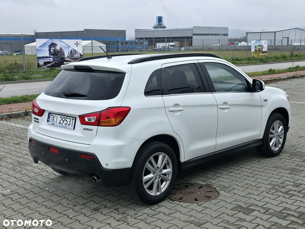 Mitsubishi ASX - 3