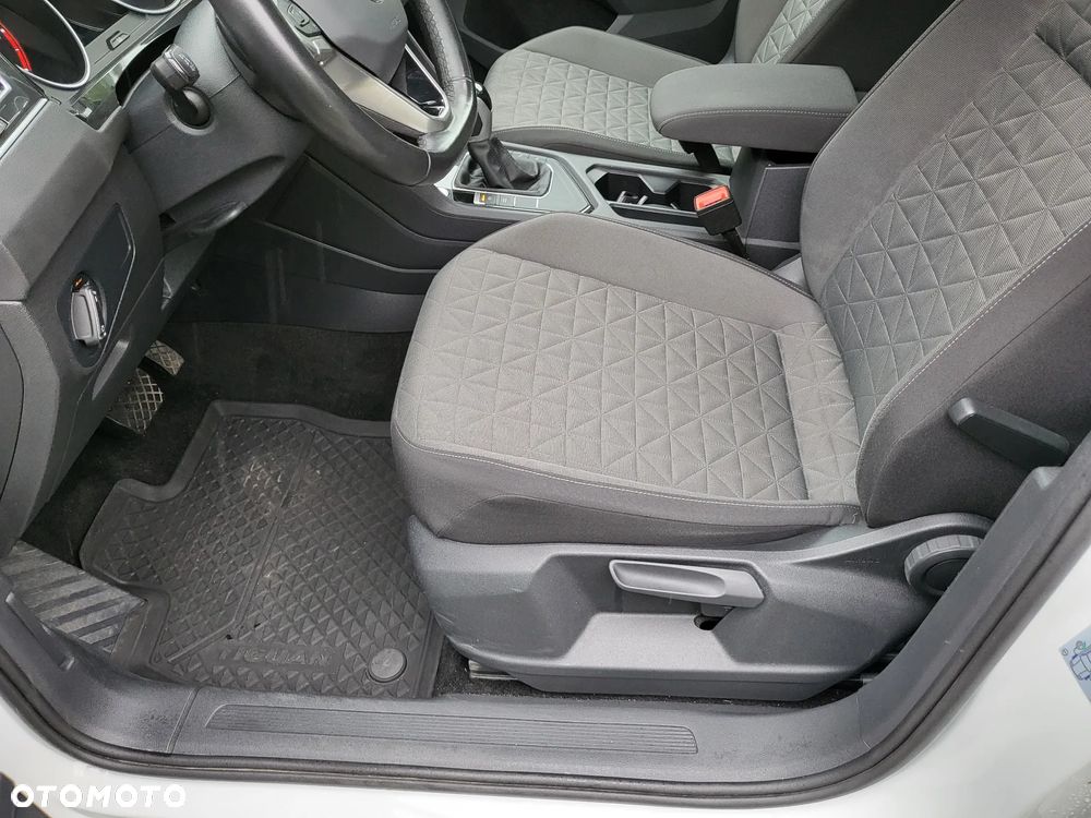 Volkswagen Tiguan 2.0 TDI SCR Life DSG - 29
