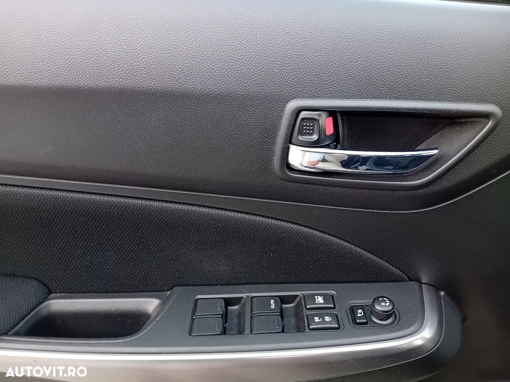 Suzuki Swift Hybrid 1.2 ALLGRIP Spirit - 11