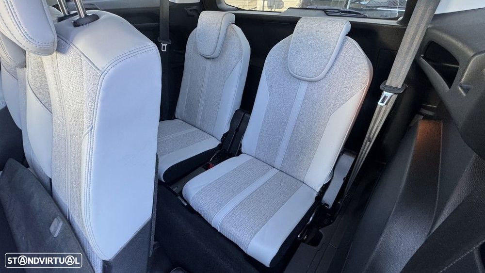 Peugeot 5008 1.5 BlueHDi Allure - 15