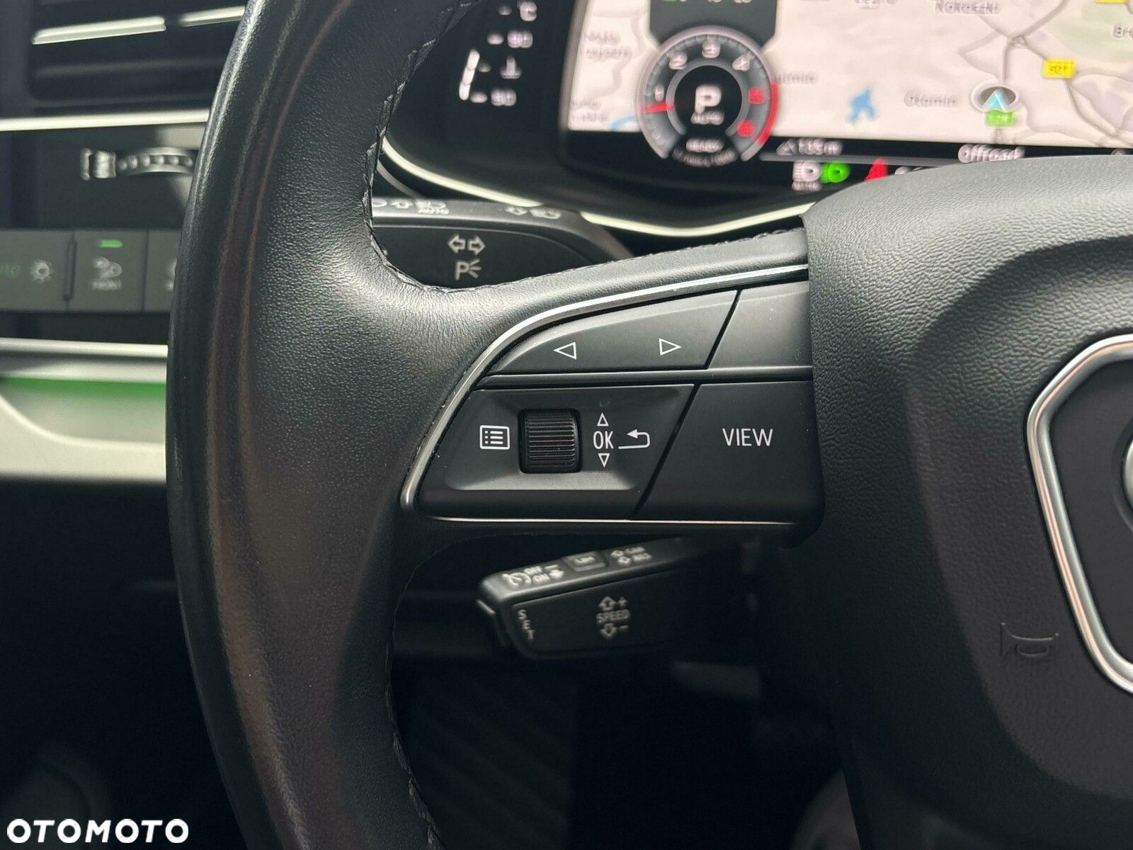Audi Q8 - 12
