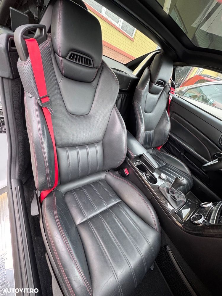 Mercedes-Benz SLK 250 (BlueEFFICIENCY) 7G-TRONIC - 5