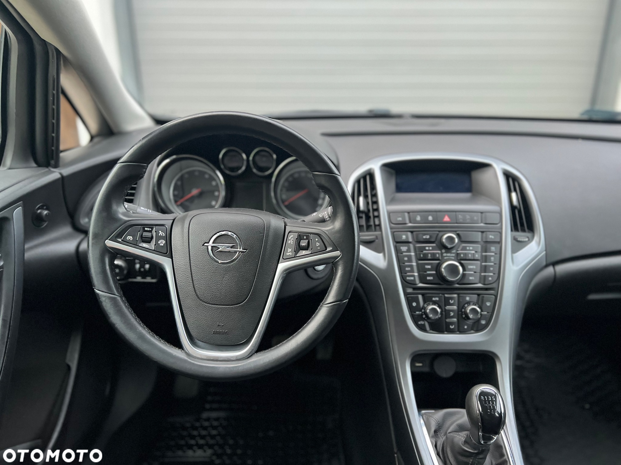 Opel Astra IV 1.4 T Business S&S - 19
