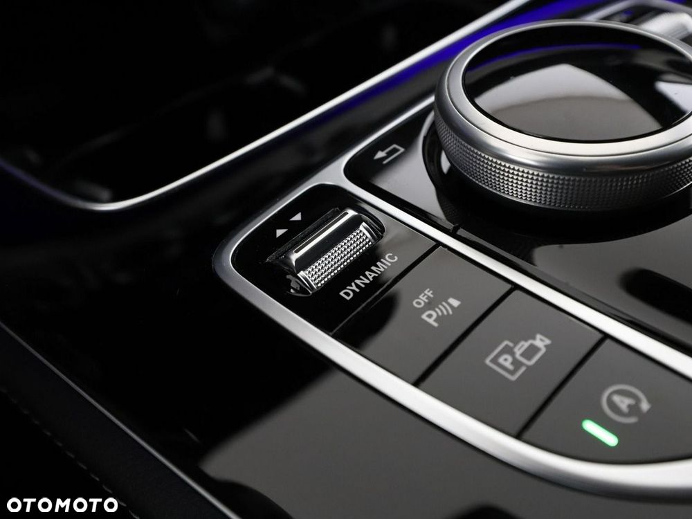 Mercedes-Benz Klasa E 200 7G-TRONIC Avantgarde - 29