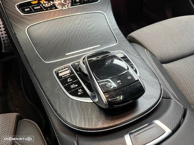 Mercedes-Benz E 300 de Exclusive Line - 21