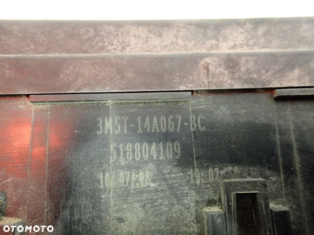 SKRZYNKA BEZPIECZNIKÓW FORD FOCUS MK2 LIFT 3M5T-14A067-BC  3M5T-14A142-AB  8M5T-14K733-VBA  3M5T-14A076-AF - 7