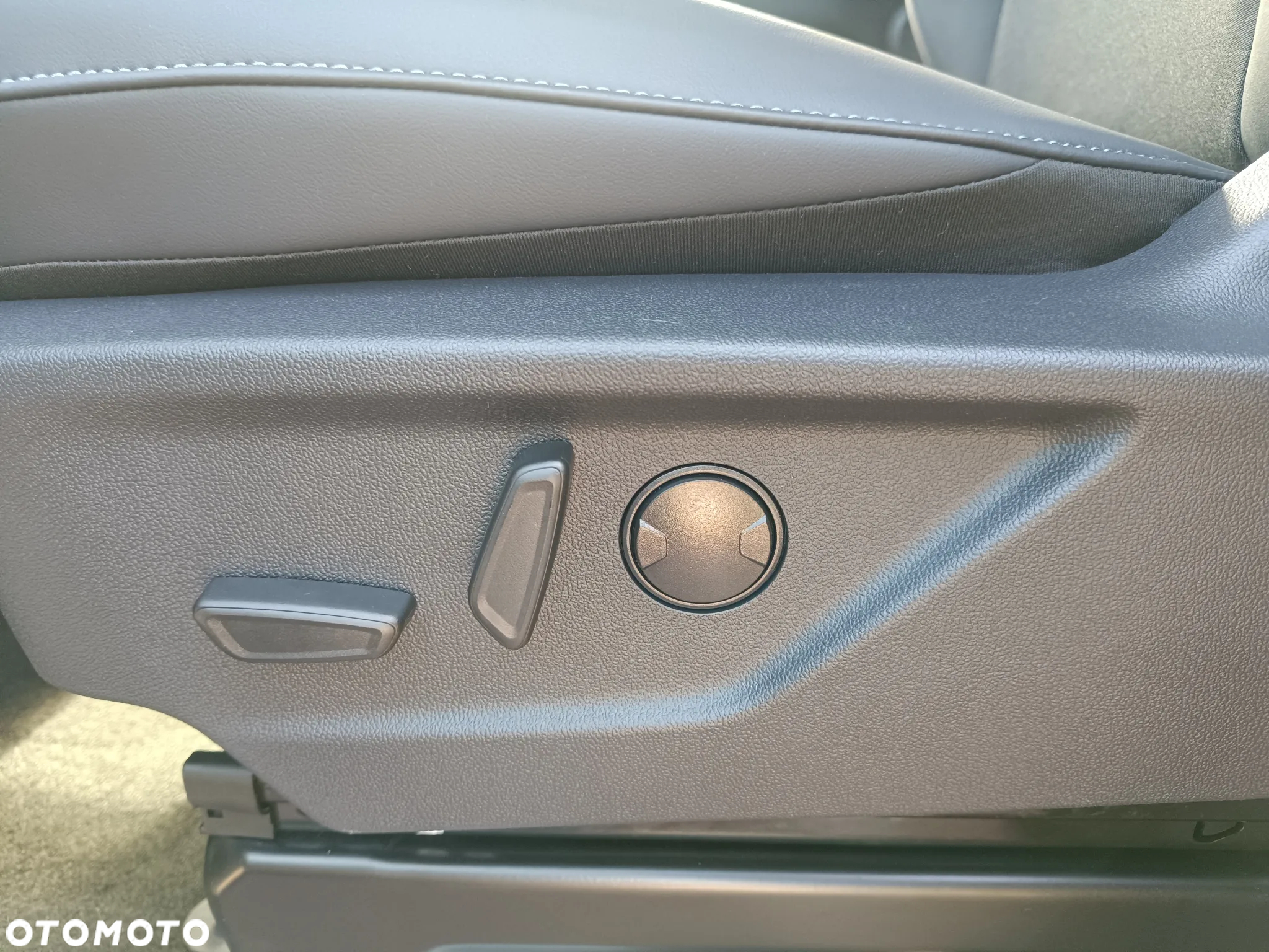 Ford Tourneo Custom 2.5 PHEV CVT 340 L2 Active - 12