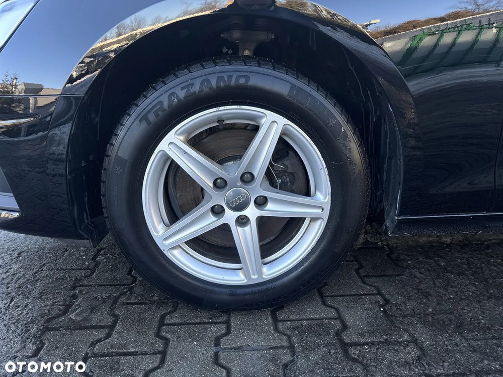 Audi A4 Avant 2.0 TDI S tronic - 18