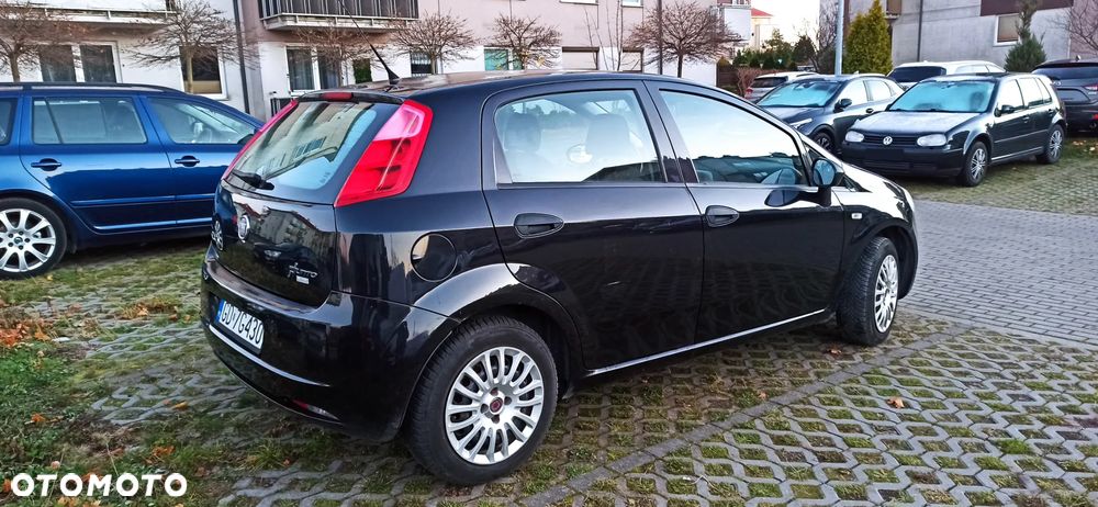 Fiat Grande Punto - 5