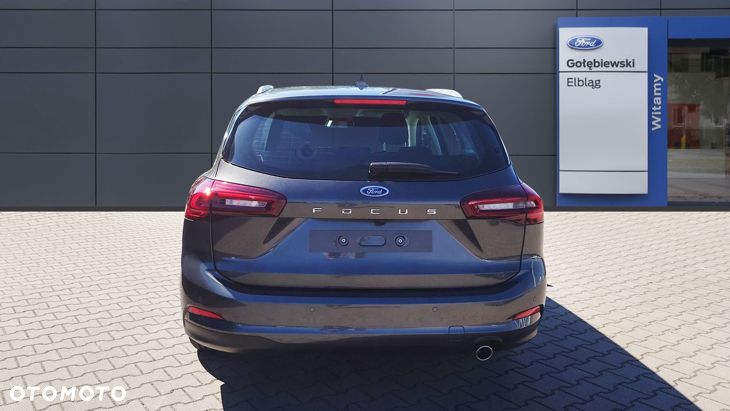 Ford Focus 1.0 EcoBoost Titanium - 6