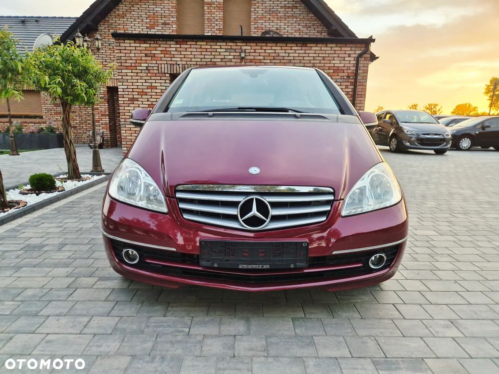 Mercedes-Benz Klasa A 150 BlueEFFICIENCY Elegance - 9