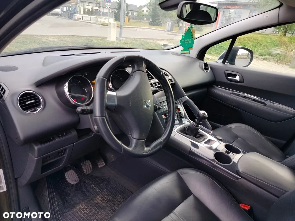 Peugeot 3008 2.0 HDi Premium - 4