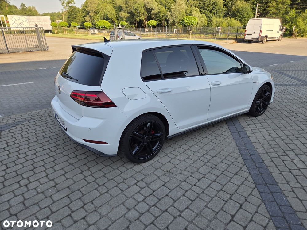 Volkswagen Golf 2.0 TDI BMT GTD - 16