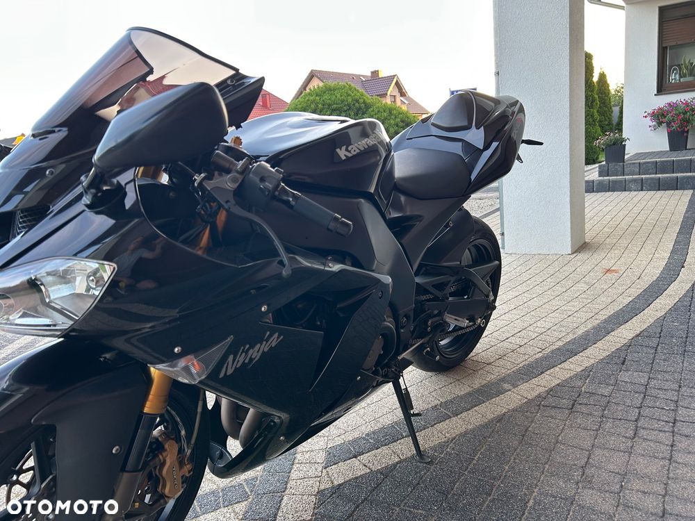 Kawasaki ZX - 19