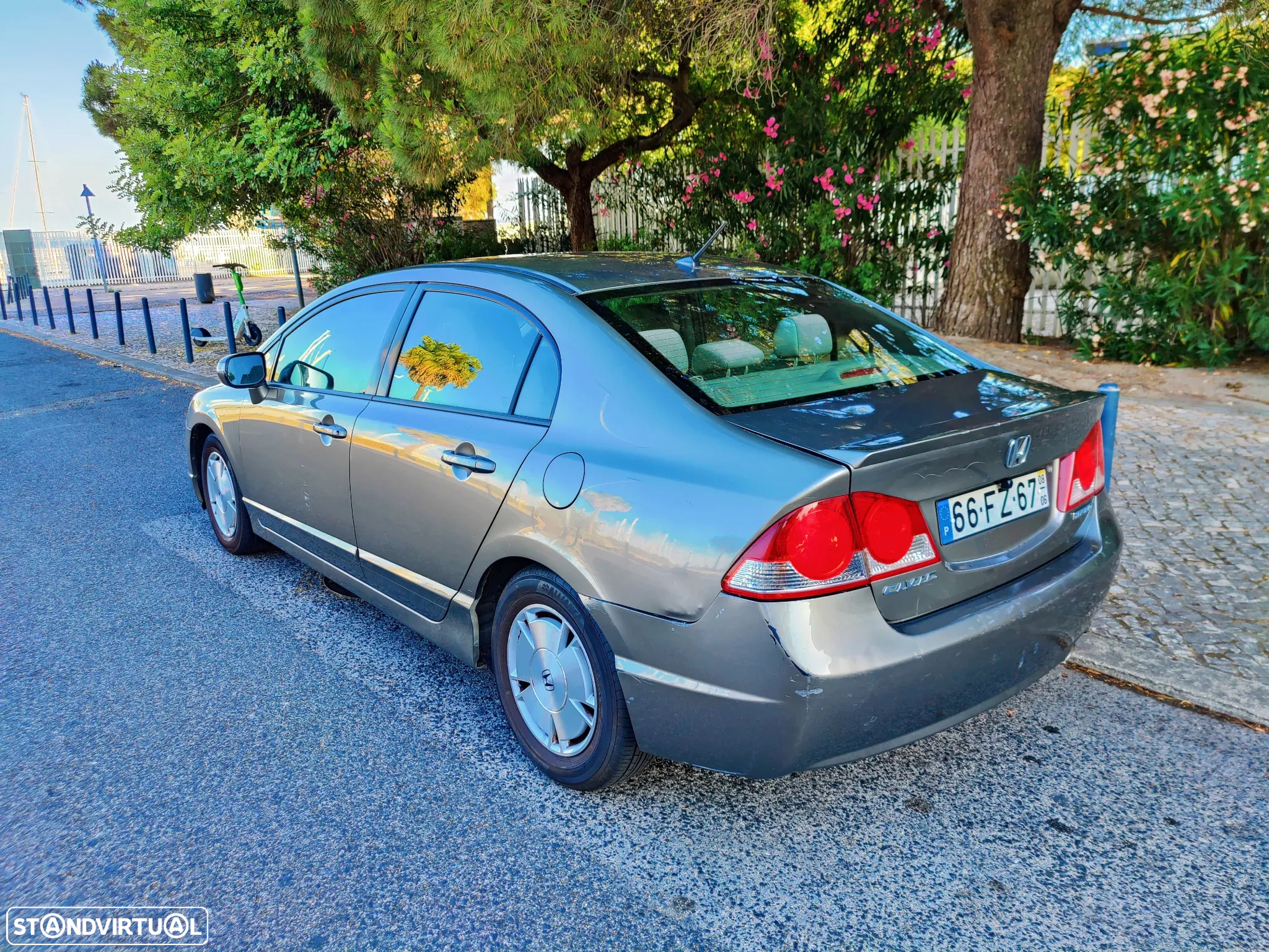 Honda Civic 1.3 DSI i-VTEC Hybrid Elegance EC - 16