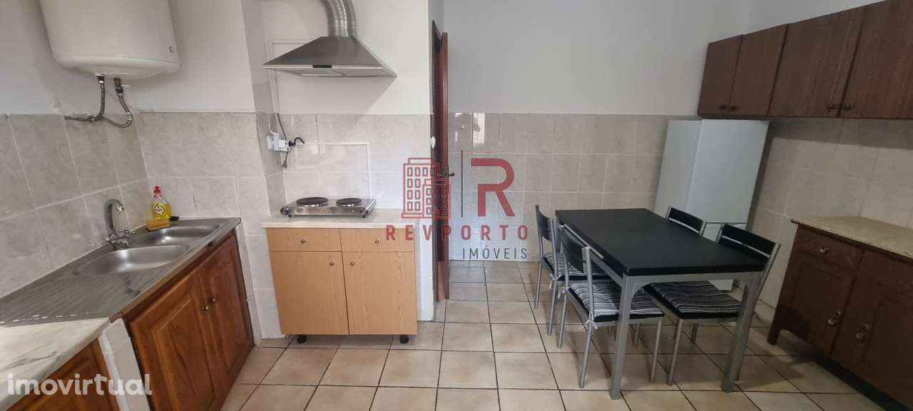 Moradia T2+2 (Mobilada) - Grande imagem: 5/27