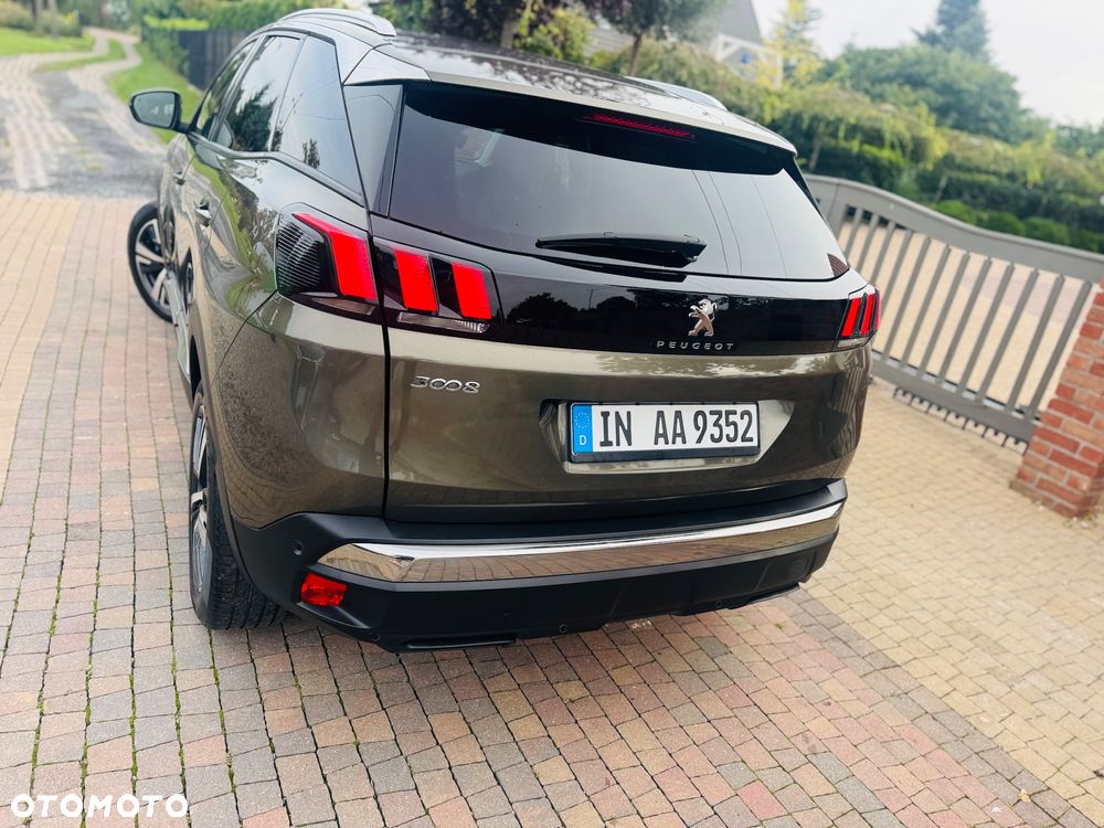Peugeot 3008 1.5 BlueHDi Allure Pack S&S EAT8 - 24