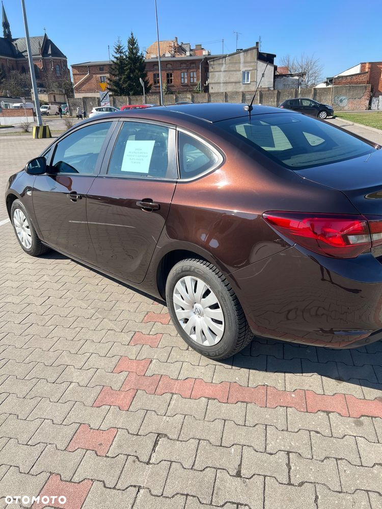 Opel Astra - 8