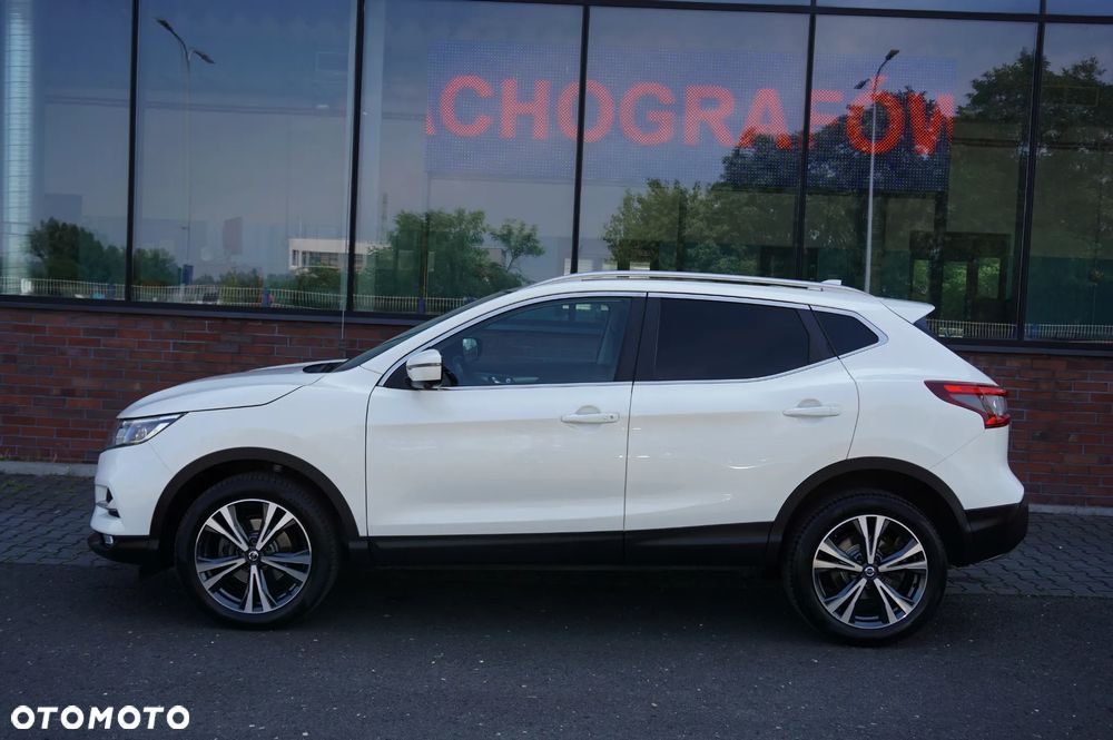 Nissan Qashqai 1.3 DIG-T N-Connecta - 10