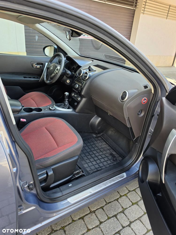 Nissan Qashqai 2.0 dCi 4x4 Tekna - 11