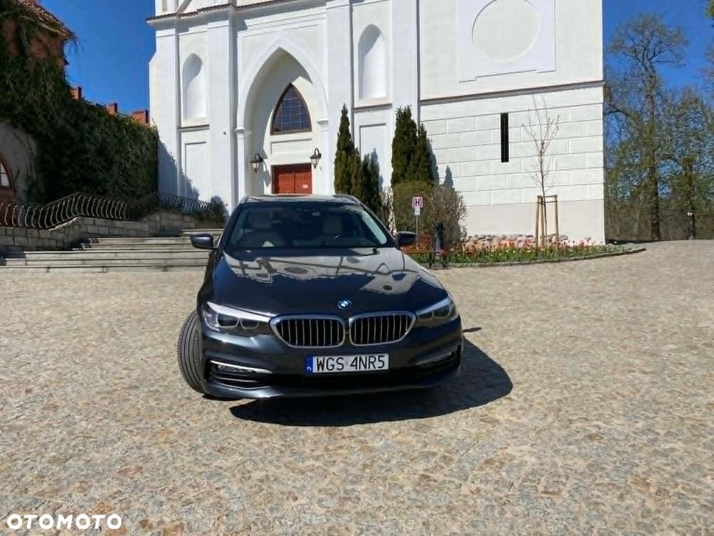 BMW Seria 5 520d Luxury Line - 9