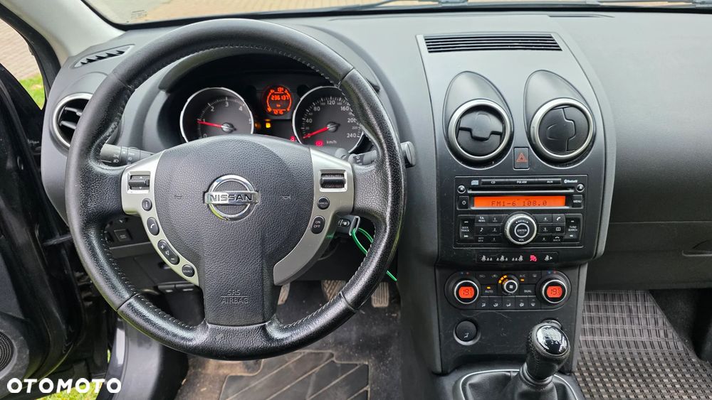 Nissan Qashqai 1.5 dCi DPF acenta - 29