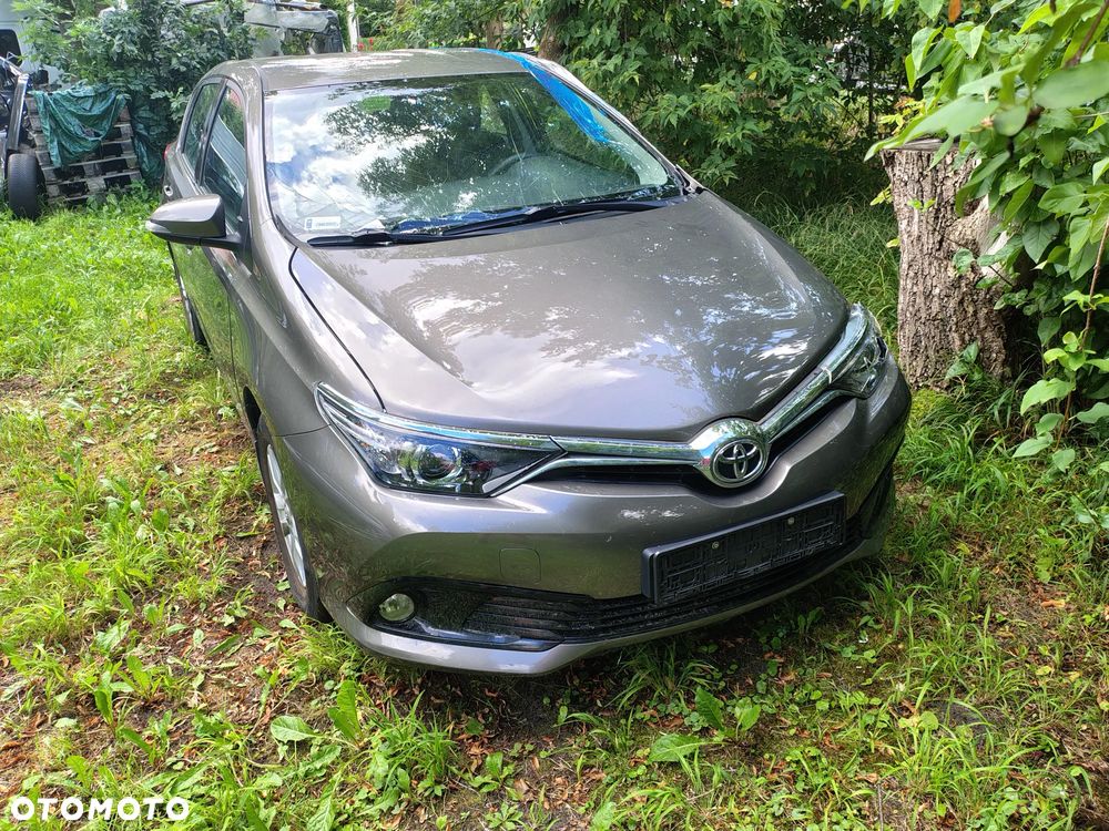 Toyota Auris 1.33 VVT-i Life - 7