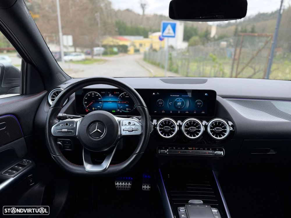 Mercedes-Benz GLA 250 e AMG Line - 42