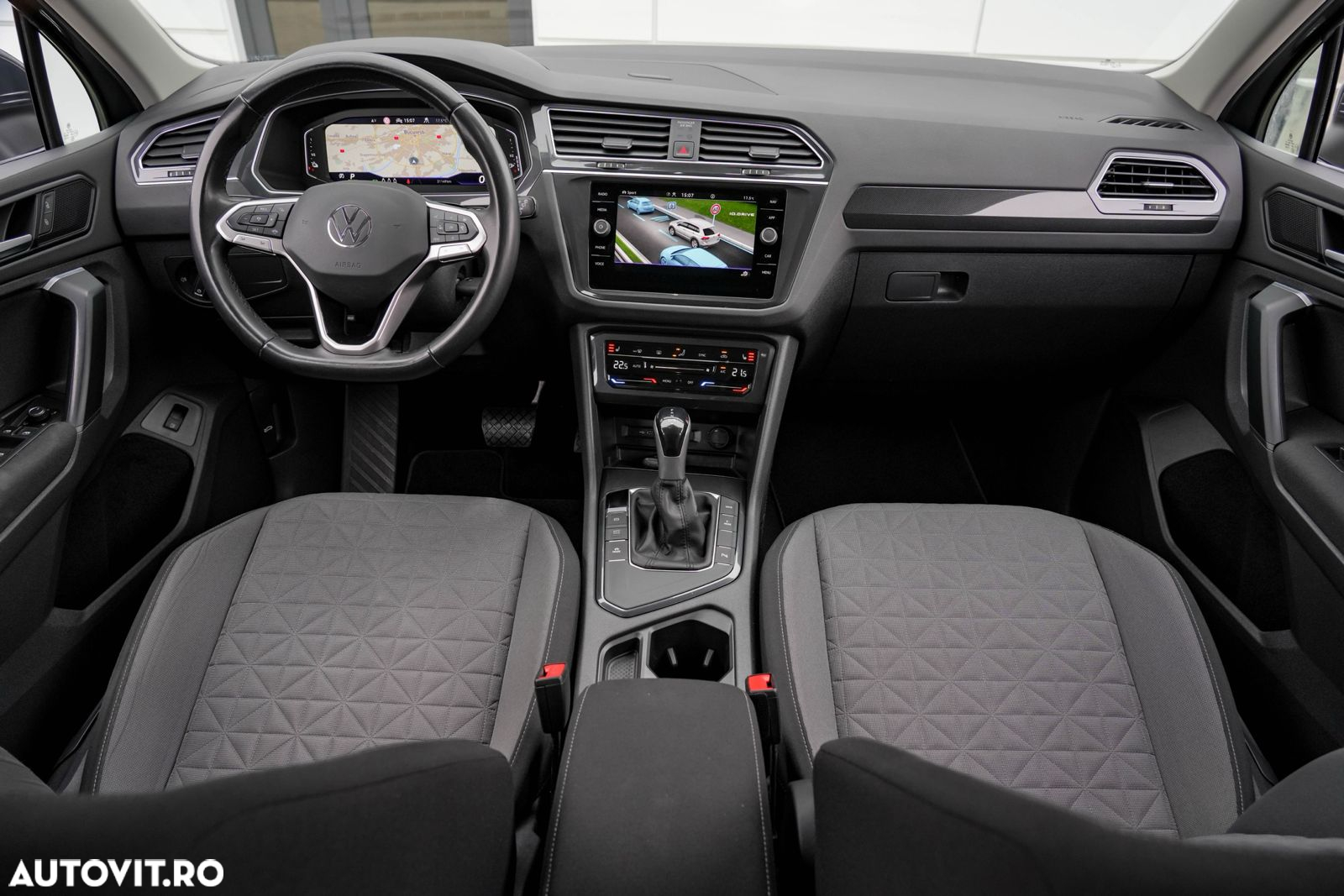 Volkswagen Tiguan 1.4 eHybrid OPF DSG Life - 6
