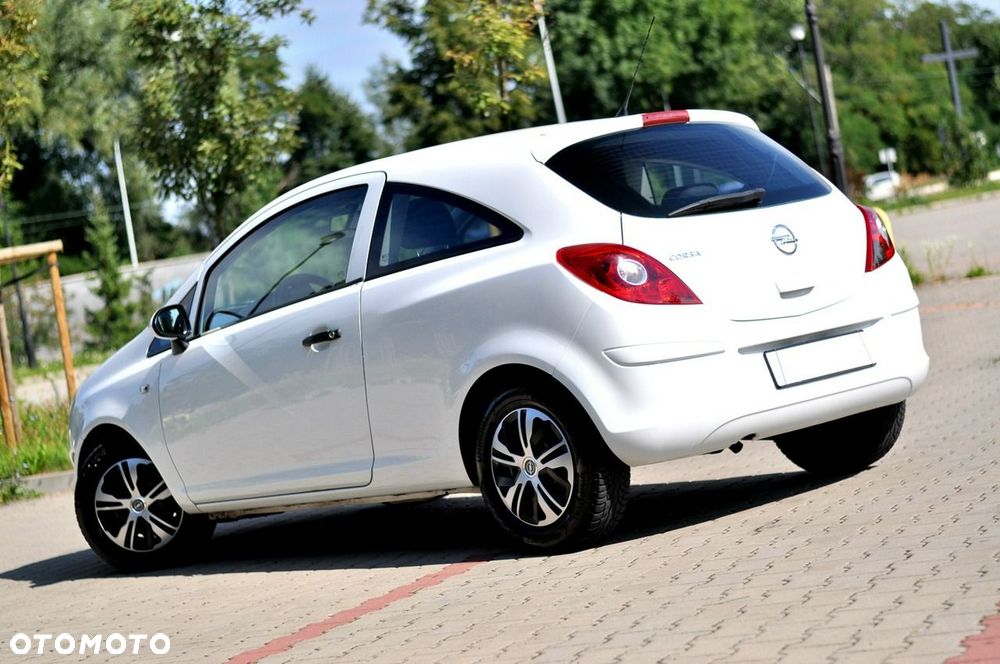 Opel Corsa - 3