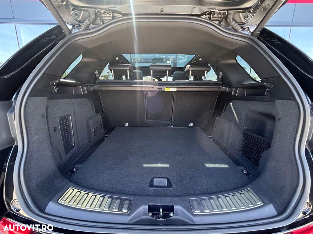 Land Rover Discovery Sport 2.0 D165 MHEV Dynamic SE - 28