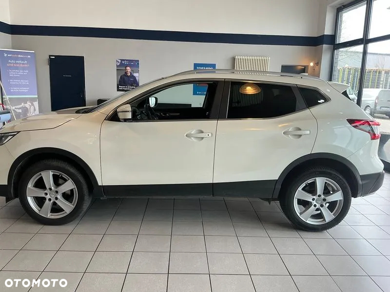 Nissan Qashqai 1.3 DIG-T N-Connecta - 15
