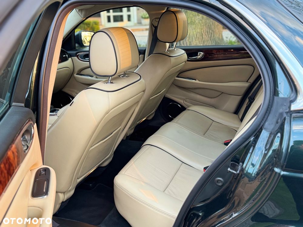 Jaguar XJ XJ6 2.7 Twin Turbo Executive - 16