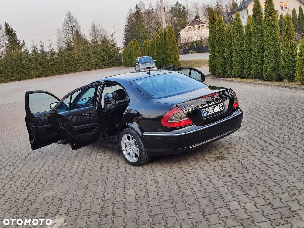 Mercedes-Benz Klasa E - 30