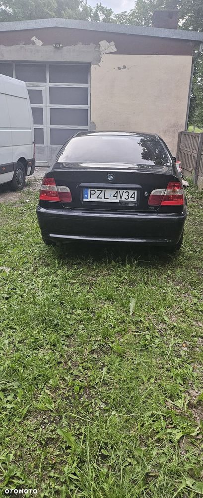BMW Seria 3 318d - 5
