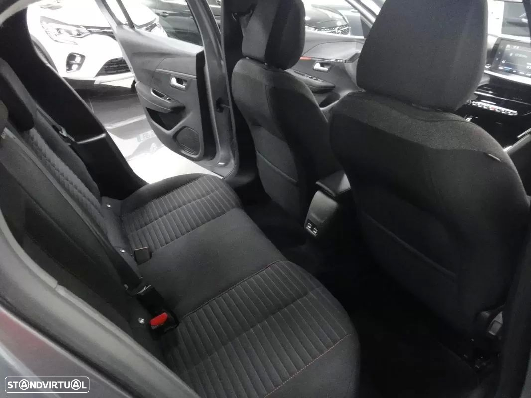 Peugeot e-208 50 kWh Allure Pack - 18