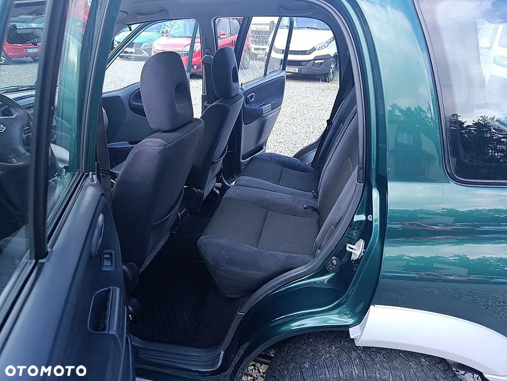 Suzuki Grand Vitara 2.0 - 13