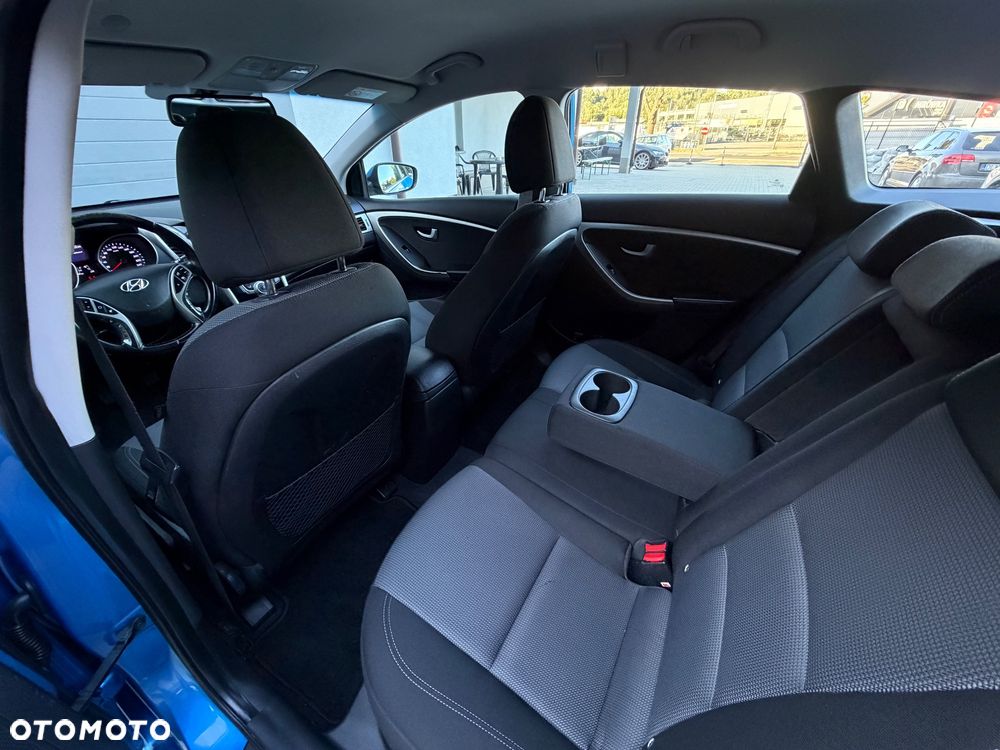 Hyundai i30 1.4 BlueDrive Classic - 11