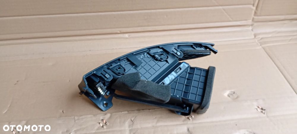 Kratka nawiewu powietrza lewy przód Hyundai i40 3Z974-80000 - 5