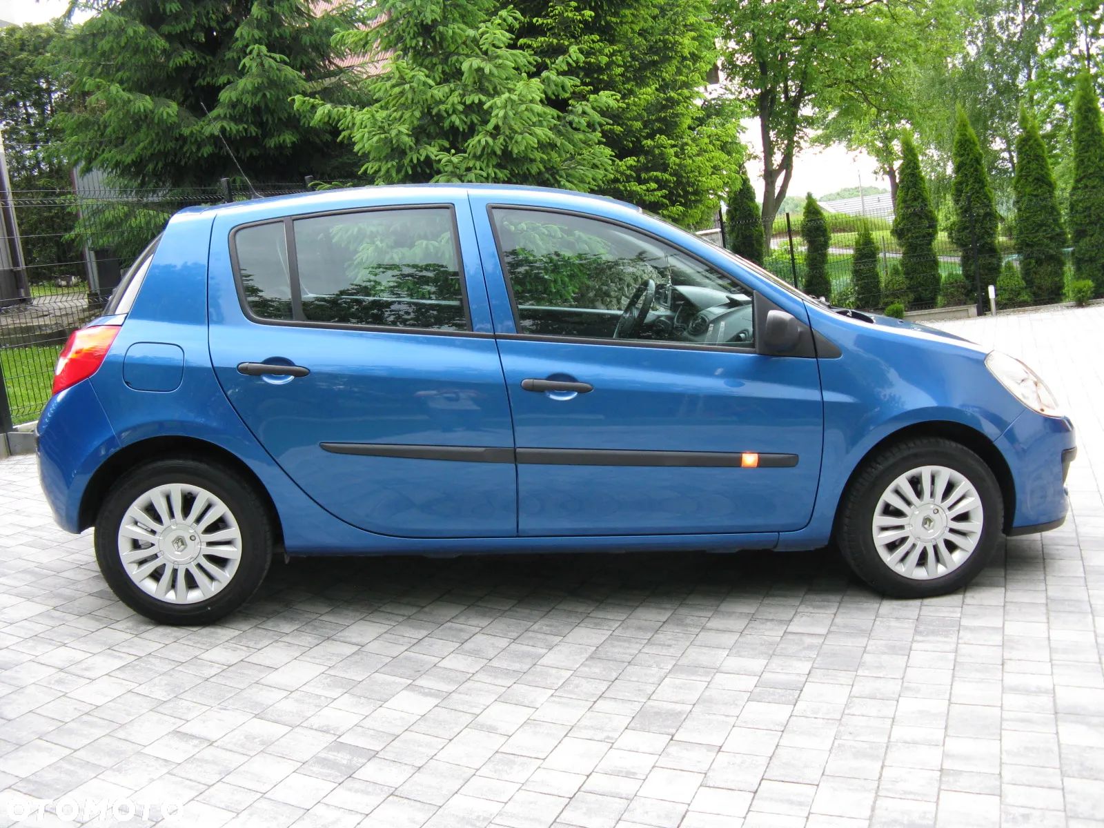 Peugeot 207 1.4 16V Trendy - 1