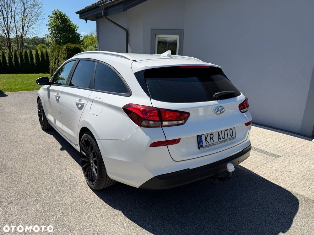 Hyundai i30 1.6 CRDI Select - 24