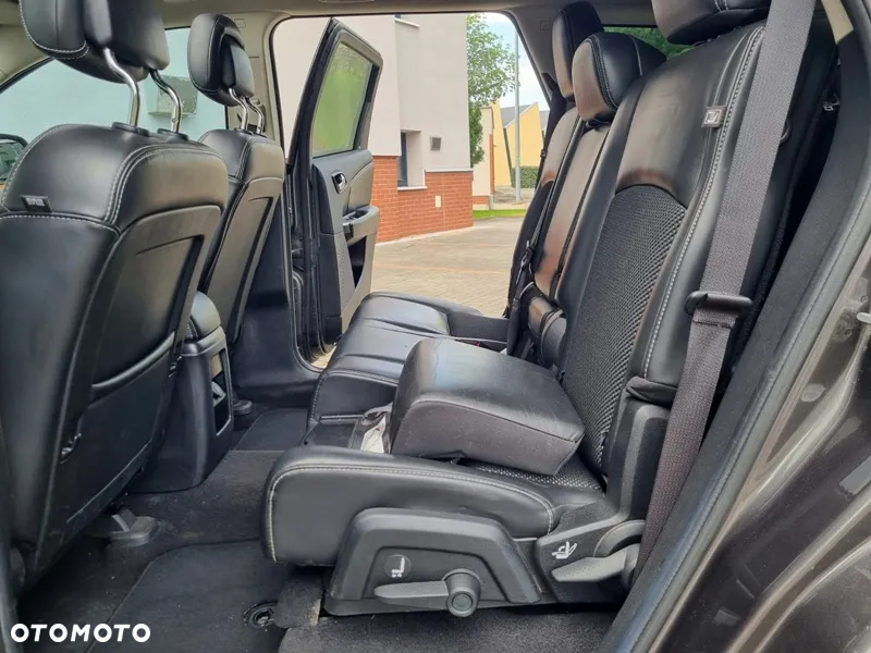 Fiat Freemont 2.0 Multijet 16V DPF Automatik Allrad Cross - 16