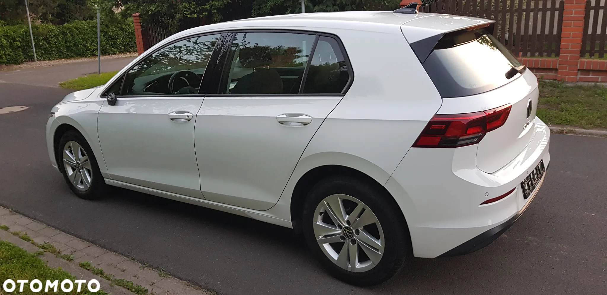 Volkswagen Golf - 8