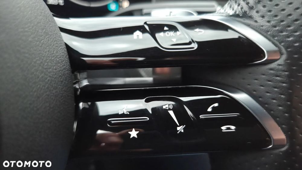 Mercedes-Benz Klasa C 220 d T 9G-TRONIC AMG Line - 28